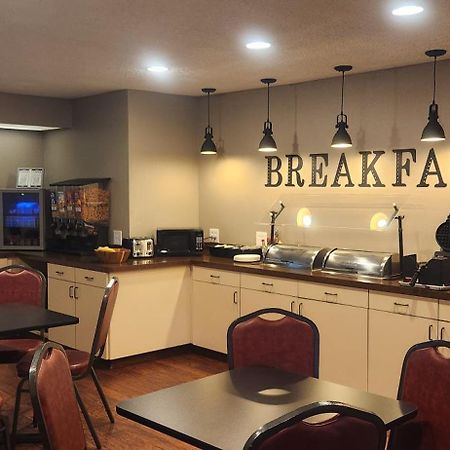 Ten Pin Inn & Suites Moses Lake Buitenkant foto