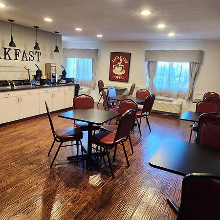 Ten Pin Inn & Suites Moses Lake Buitenkant foto
