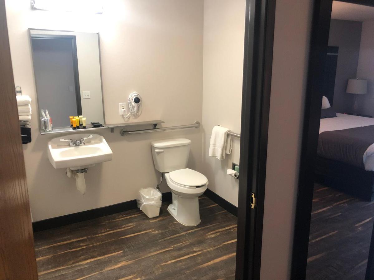 Ten Pin Inn & Suites Moses Lake Buitenkant foto