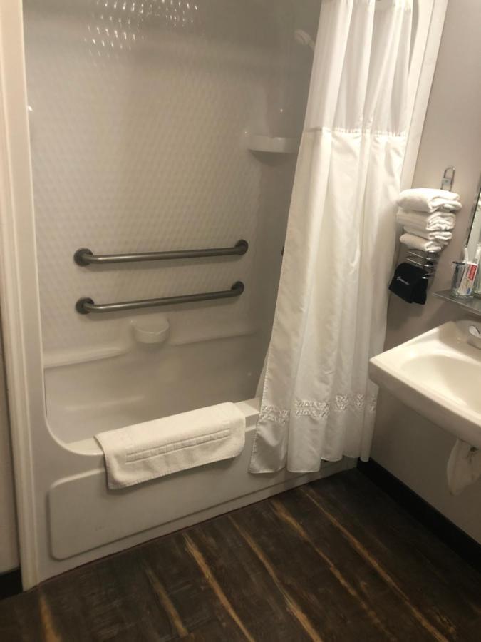 Ten Pin Inn & Suites Moses Lake Buitenkant foto